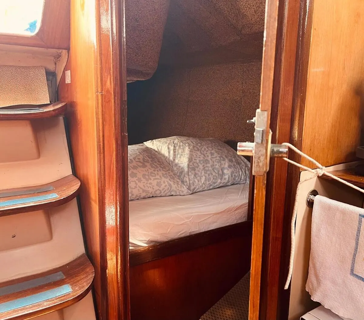 Nortada Central Boat Escape 리스본